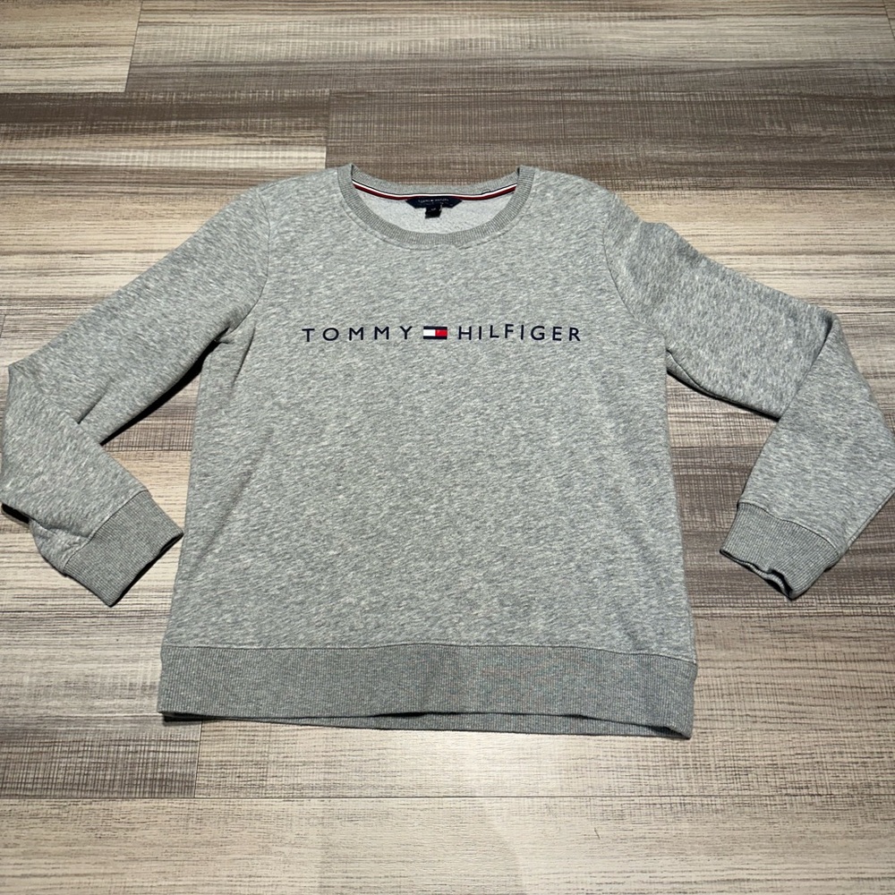 Tommy Hilfiger Light Gray Crewneck